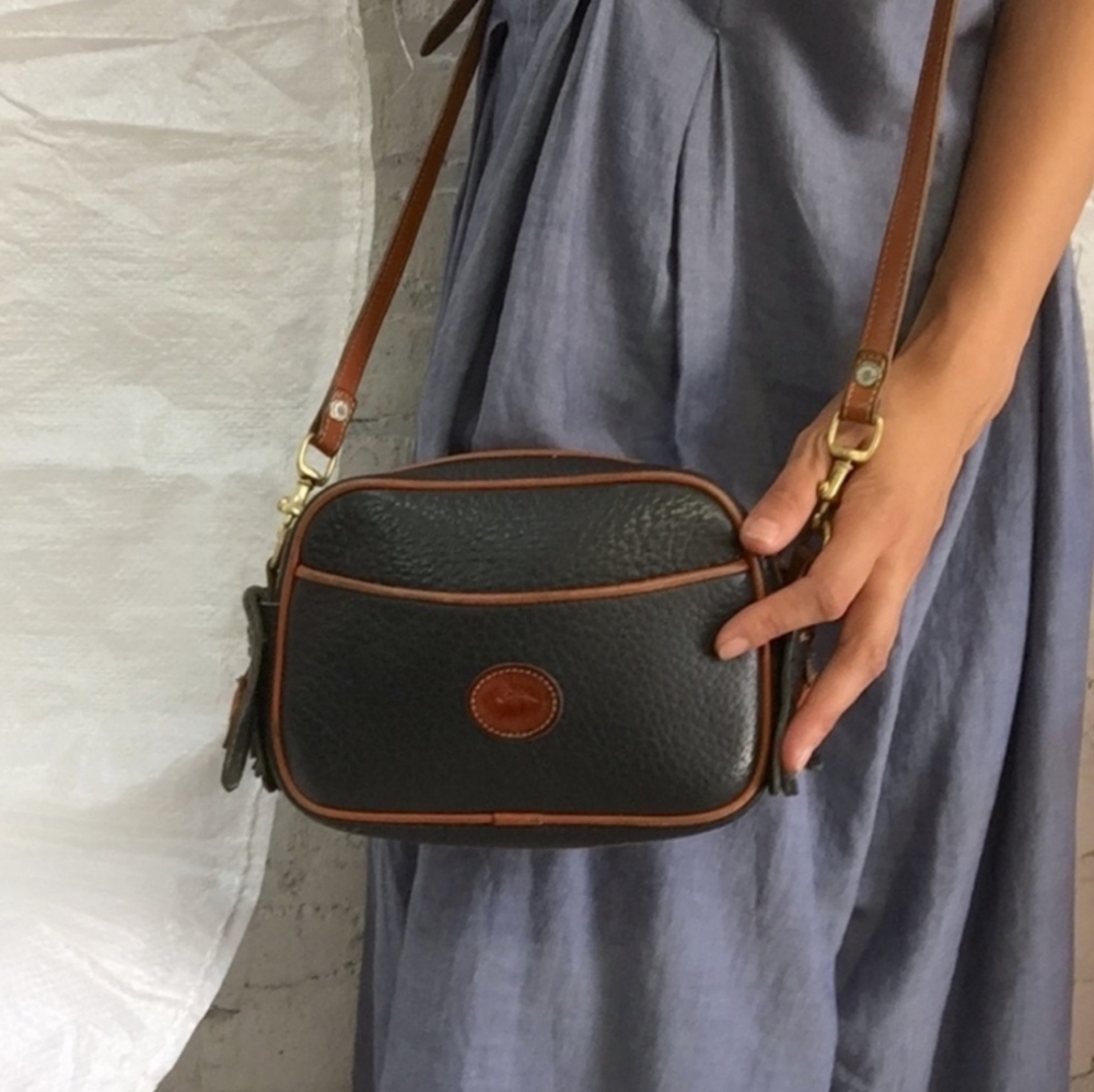 Vintage Dooney and Bourke Kitty crossbody bag - Picture 13 of 15